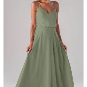 Kennedy Blue “Anne”, size 8 in moss